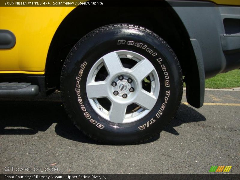 Solar Yellow / Steel/Graphite 2006 Nissan Xterra S 4x4