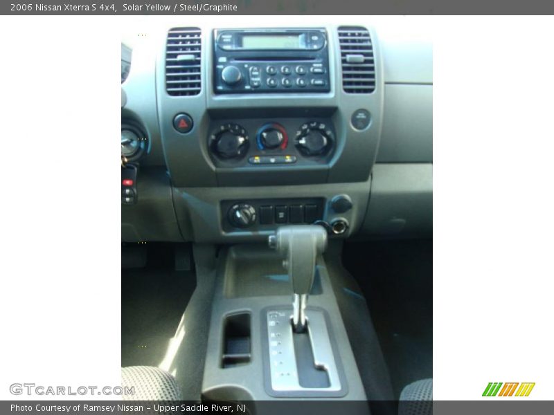 Solar Yellow / Steel/Graphite 2006 Nissan Xterra S 4x4