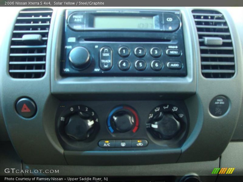 Solar Yellow / Steel/Graphite 2006 Nissan Xterra S 4x4