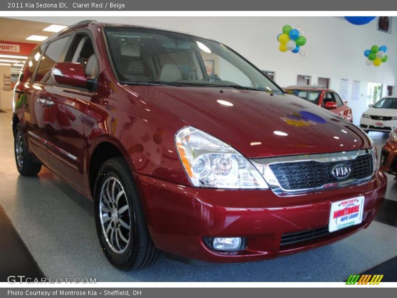 Claret Red / Beige 2011 Kia Sedona EX
