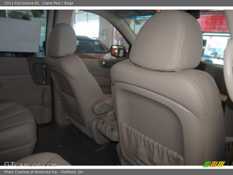 Claret Red / Beige 2011 Kia Sedona EX