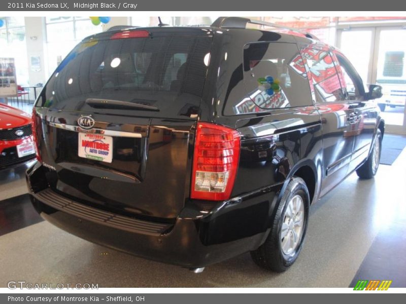 Midnight Black / Gray 2011 Kia Sedona LX