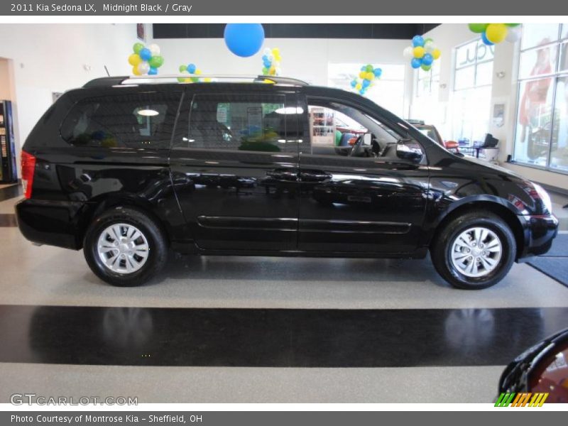 Midnight Black / Gray 2011 Kia Sedona LX