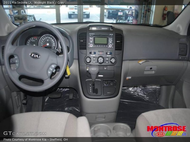 Midnight Black / Gray 2011 Kia Sedona LX