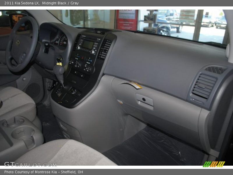 Midnight Black / Gray 2011 Kia Sedona LX