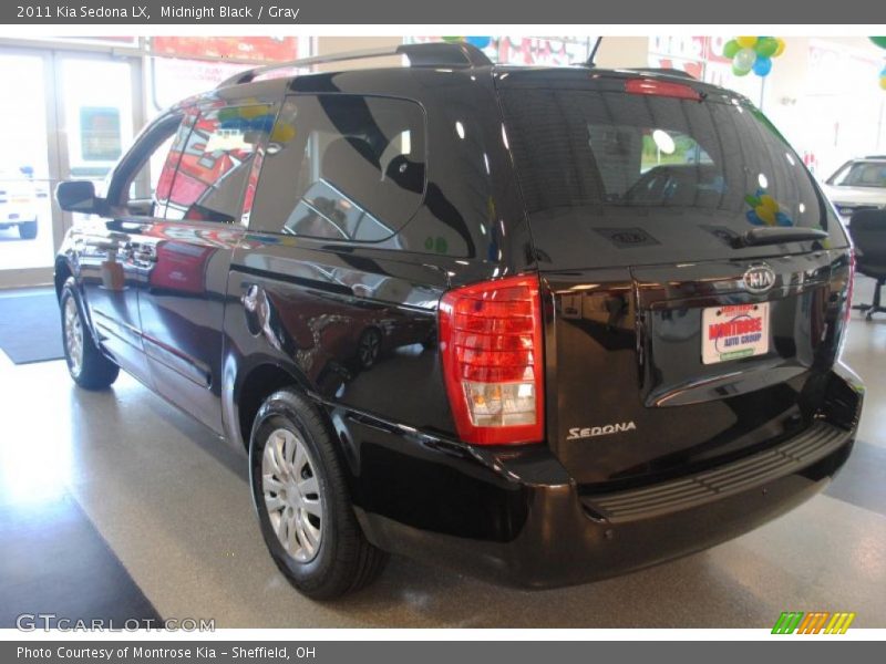 Midnight Black / Gray 2011 Kia Sedona LX