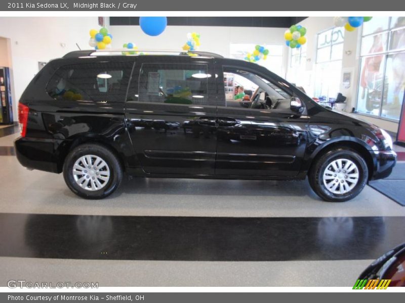 Midnight Black / Gray 2011 Kia Sedona LX