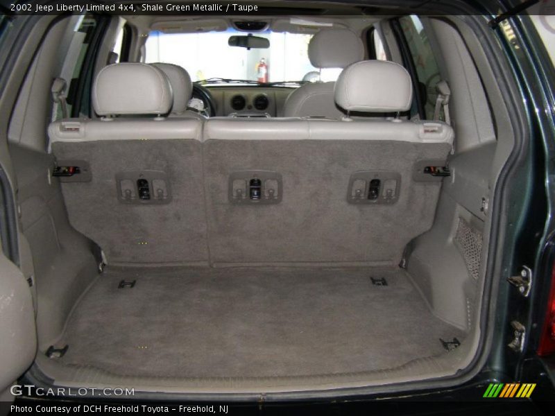 Shale Green Metallic / Taupe 2002 Jeep Liberty Limited 4x4