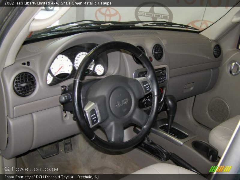 Shale Green Metallic / Taupe 2002 Jeep Liberty Limited 4x4