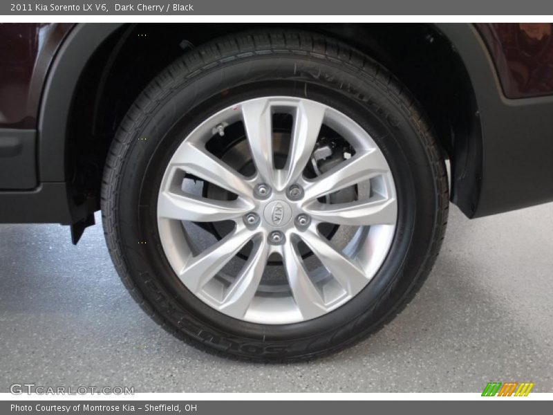 Dark Cherry / Black 2011 Kia Sorento LX V6