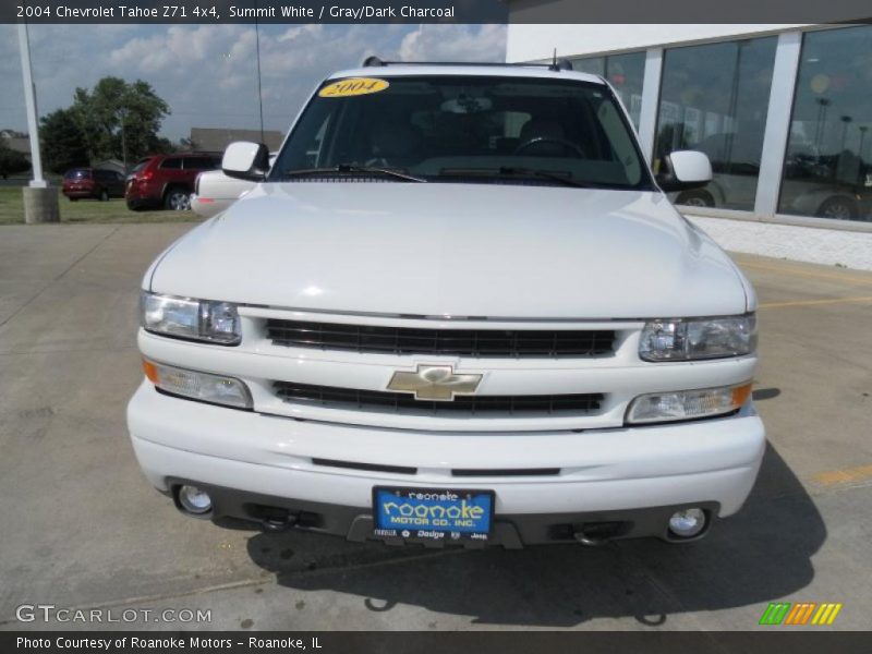 Summit White / Gray/Dark Charcoal 2004 Chevrolet Tahoe Z71 4x4