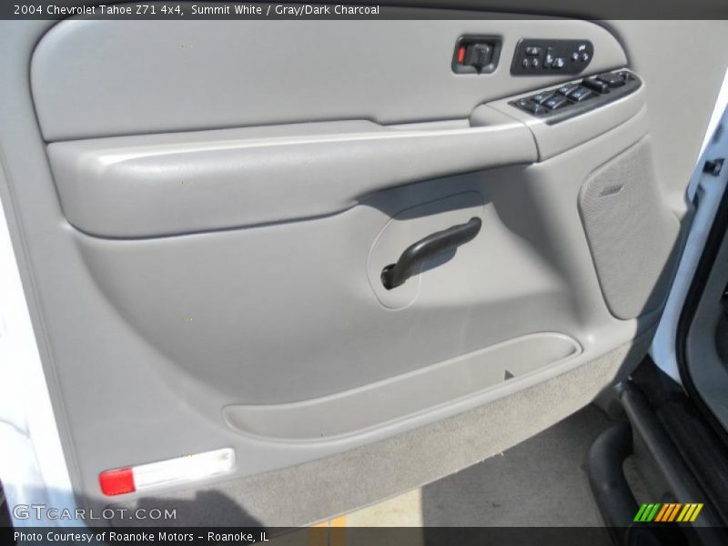 Summit White / Gray/Dark Charcoal 2004 Chevrolet Tahoe Z71 4x4