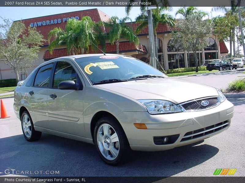 Pueblo Gold Metallic / Dark Pebble/Light Pebble 2007 Ford Focus ZX4 SES Sedan