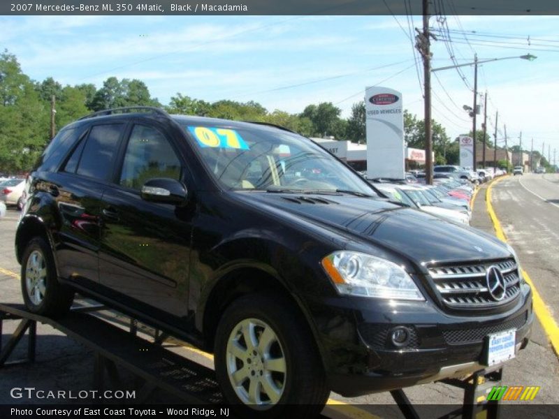Black / Macadamia 2007 Mercedes-Benz ML 350 4Matic