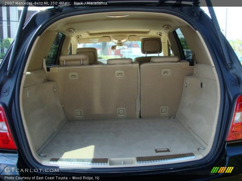 Black / Macadamia 2007 Mercedes-Benz ML 350 4Matic