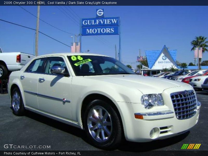Cool Vanilla / Dark Slate Gray/Light Graystone 2006 Chrysler 300 C HEMI