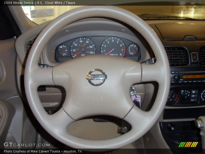 Cloud White / Taupe 2004 Nissan Sentra 1.8 S