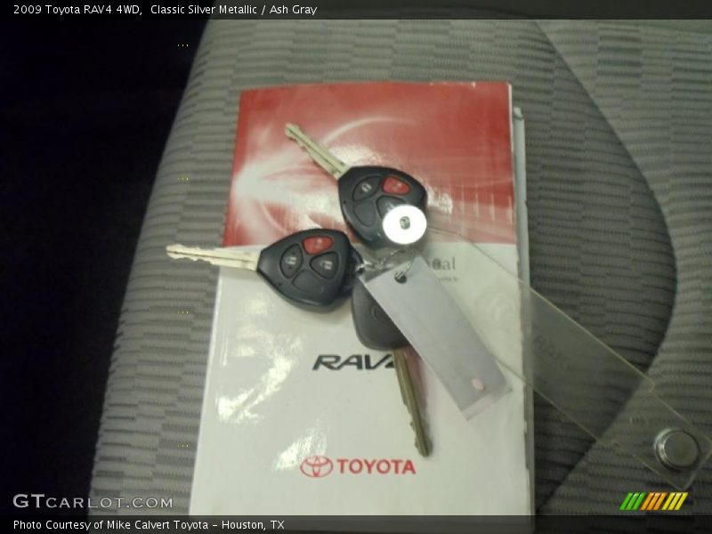 Classic Silver Metallic / Ash Gray 2009 Toyota RAV4 4WD