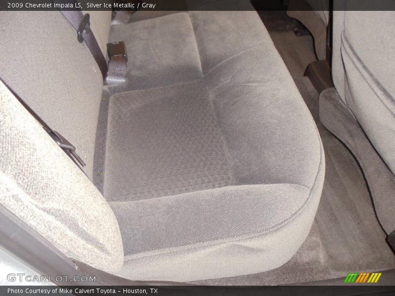Silver Ice Metallic / Gray 2009 Chevrolet Impala LS