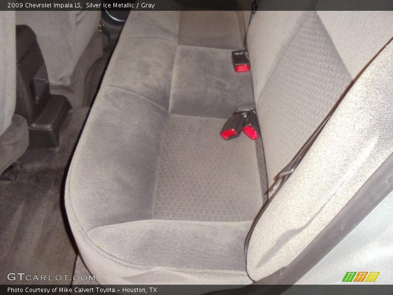 Silver Ice Metallic / Gray 2009 Chevrolet Impala LS