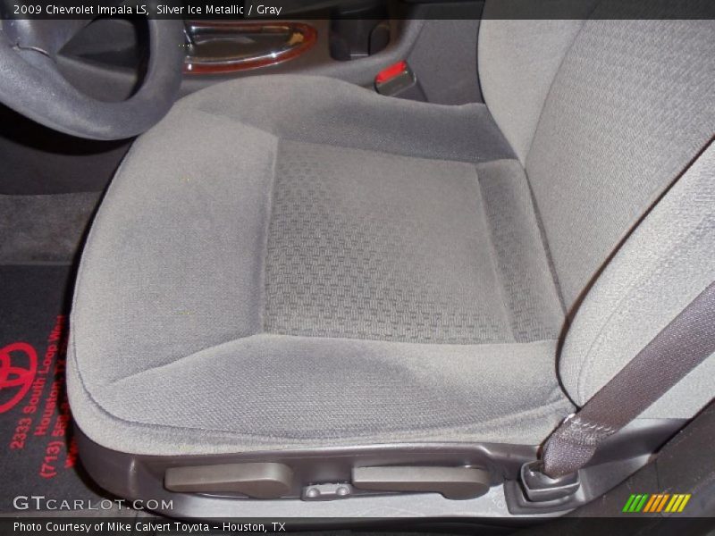 Silver Ice Metallic / Gray 2009 Chevrolet Impala LS