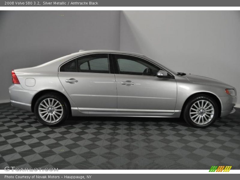 Silver Metallic / Anthracite Black 2008 Volvo S80 3.2