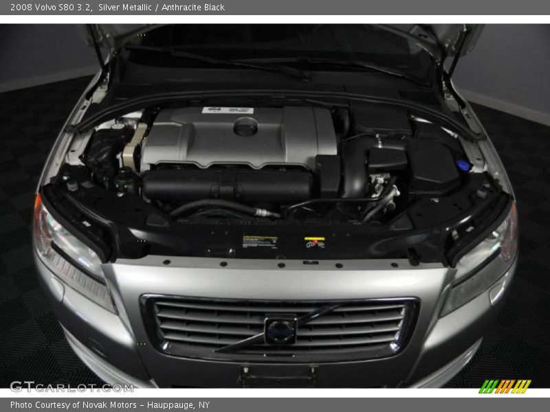 Silver Metallic / Anthracite Black 2008 Volvo S80 3.2