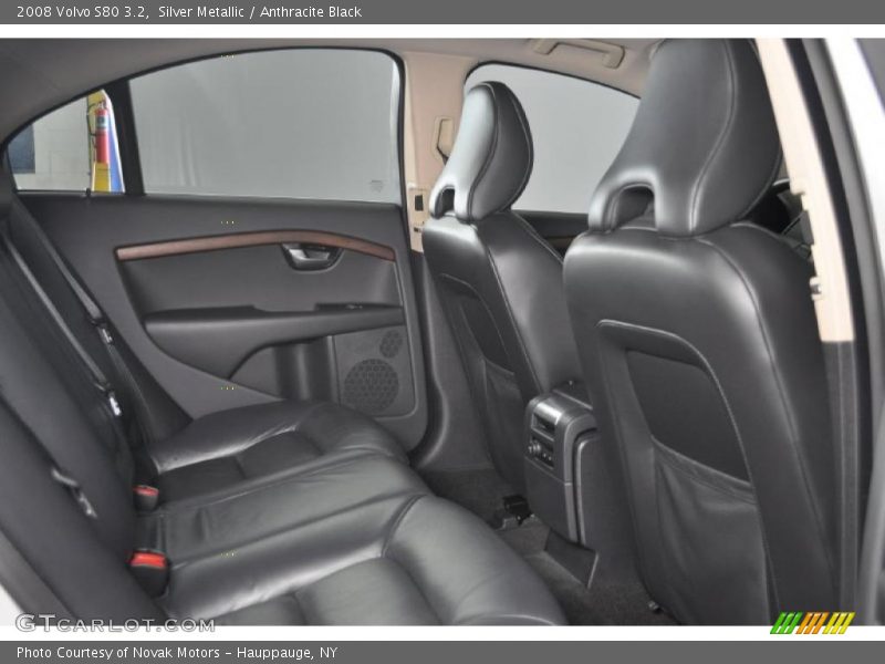 Silver Metallic / Anthracite Black 2008 Volvo S80 3.2