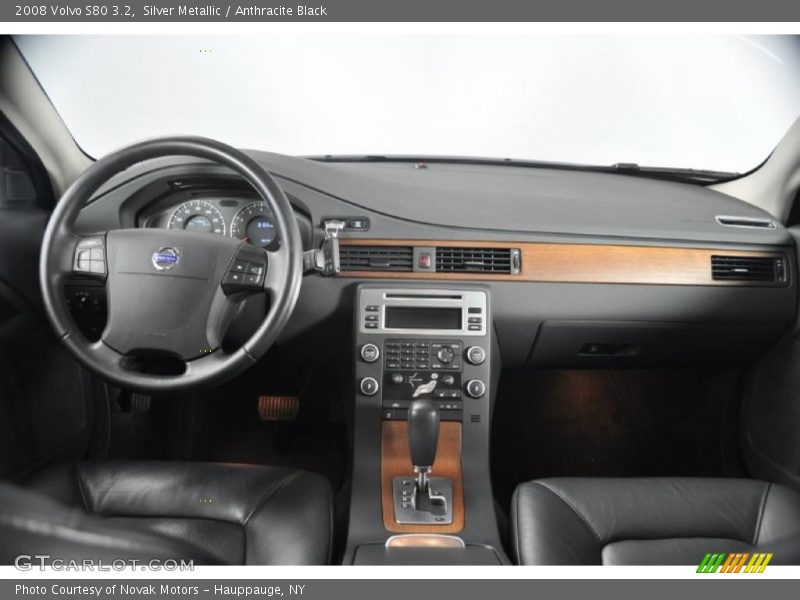 Silver Metallic / Anthracite Black 2008 Volvo S80 3.2