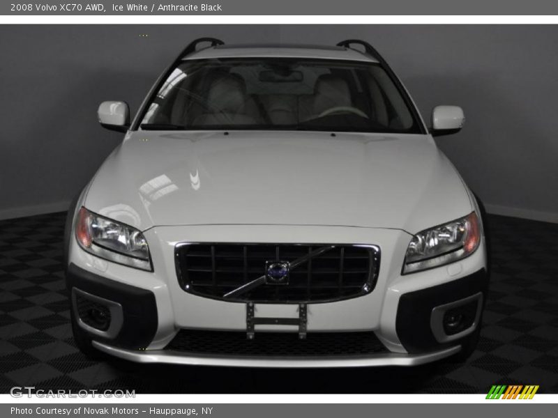 Ice White / Anthracite Black 2008 Volvo XC70 AWD