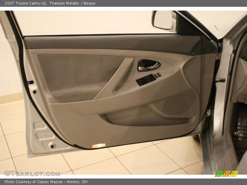 Titanium Metallic / Bisque 2007 Toyota Camry LE