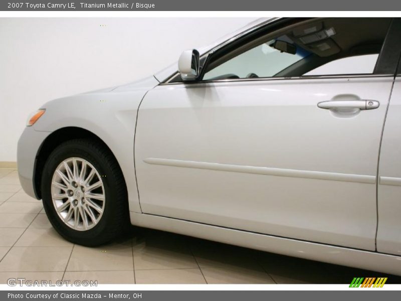 Titanium Metallic / Bisque 2007 Toyota Camry LE