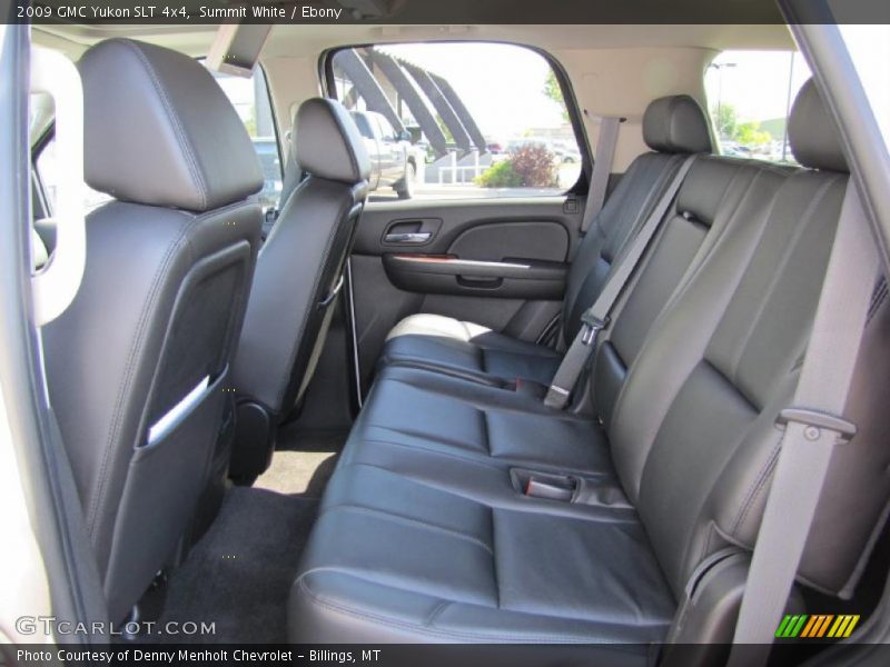 Summit White / Ebony 2009 GMC Yukon SLT 4x4