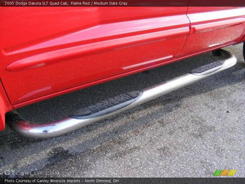 Flame Red / Medium Slate Gray 2005 Dodge Dakota SLT Quad Cab