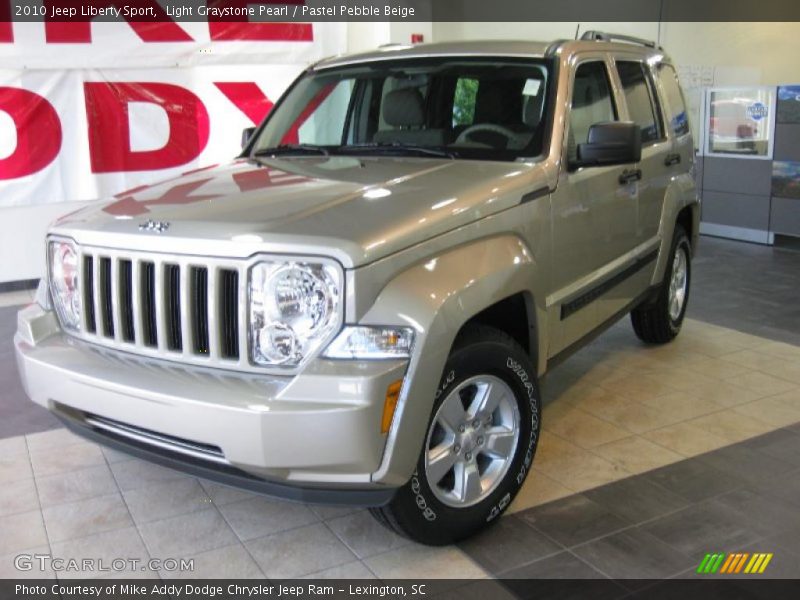 Light Graystone Pearl / Pastel Pebble Beige 2010 Jeep Liberty Sport