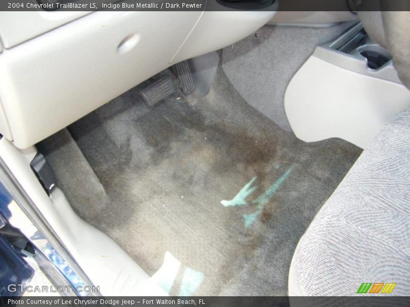 Indigo Blue Metallic / Dark Pewter 2004 Chevrolet TrailBlazer LS