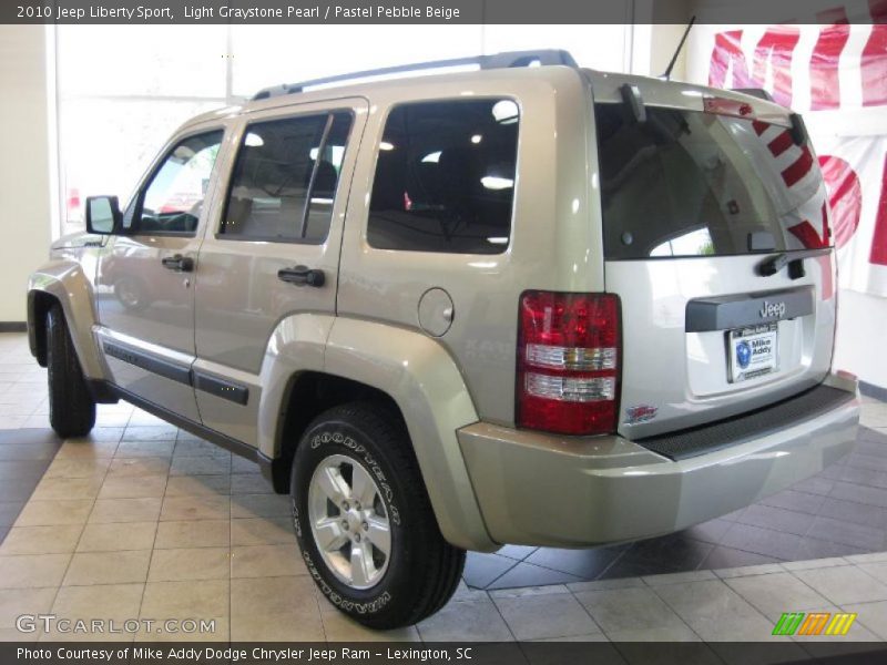Light Graystone Pearl / Pastel Pebble Beige 2010 Jeep Liberty Sport