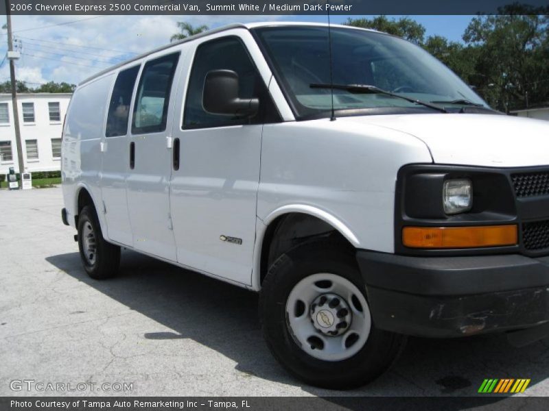 Summit White / Medium Dark Pewter 2006 Chevrolet Express 2500 Commercial Van