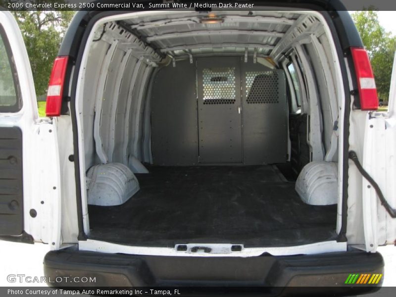 Summit White / Medium Dark Pewter 2006 Chevrolet Express 2500 Commercial Van