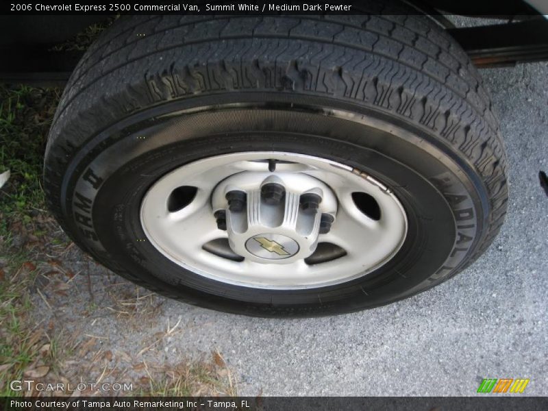 Summit White / Medium Dark Pewter 2006 Chevrolet Express 2500 Commercial Van