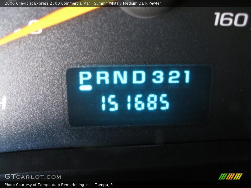 Summit White / Medium Dark Pewter 2006 Chevrolet Express 2500 Commercial Van