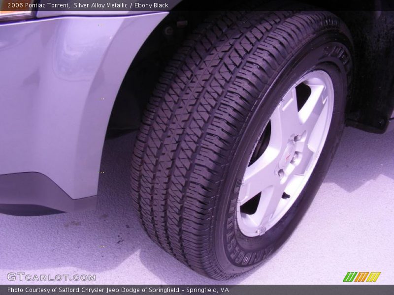 Silver Alloy Metallic / Ebony Black 2006 Pontiac Torrent