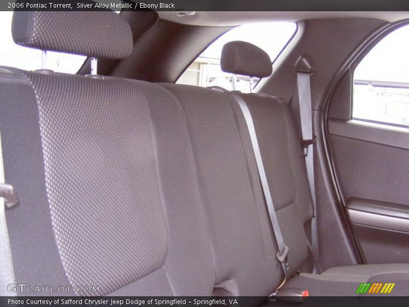 Silver Alloy Metallic / Ebony Black 2006 Pontiac Torrent