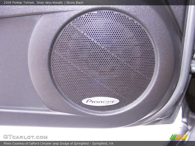 Silver Alloy Metallic / Ebony Black 2006 Pontiac Torrent