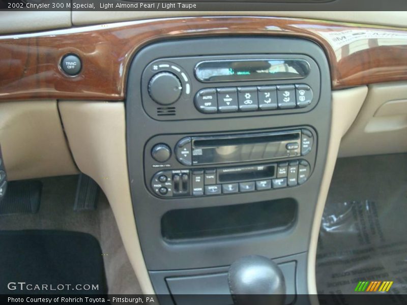 Light Almond Pearl / Light Taupe 2002 Chrysler 300 M Special