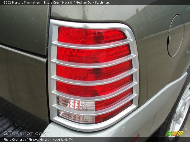Estate Green Metallic / Medium Dark Parchment 2002 Mercury Mountaineer