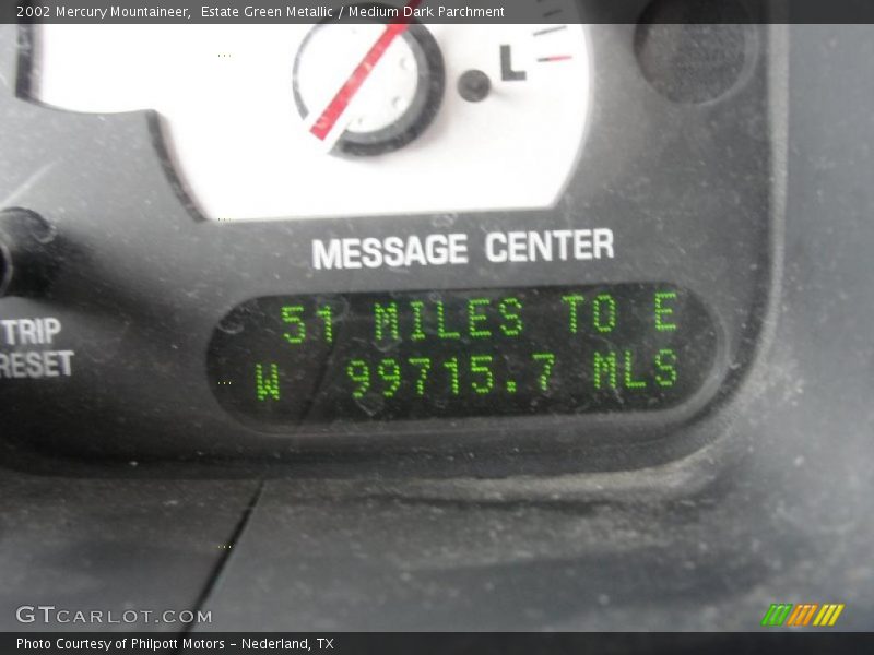 Estate Green Metallic / Medium Dark Parchment 2002 Mercury Mountaineer