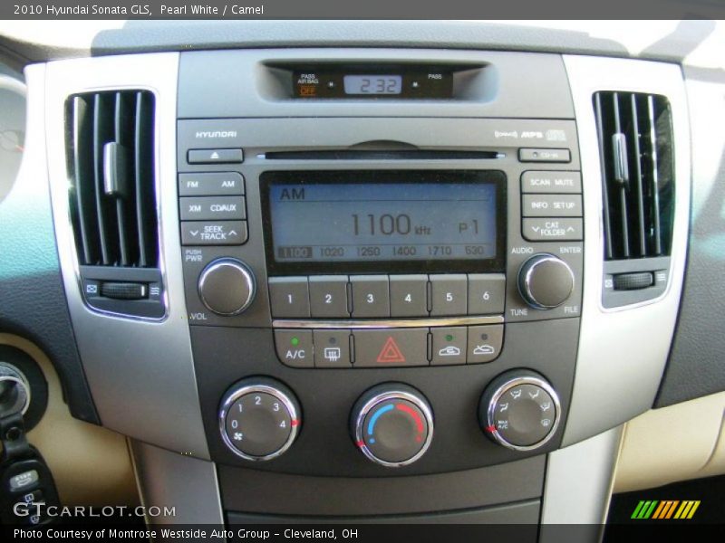 Pearl White / Camel 2010 Hyundai Sonata GLS