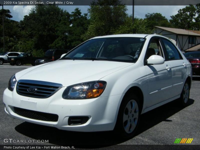 Clear White / Gray 2009 Kia Spectra EX Sedan