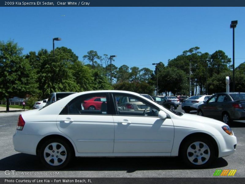 Clear White / Gray 2009 Kia Spectra EX Sedan
